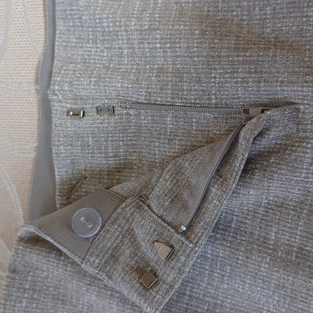Amanda & Chelsea Lily Modern Fit Ankle Pant! - Picture 6 of 10